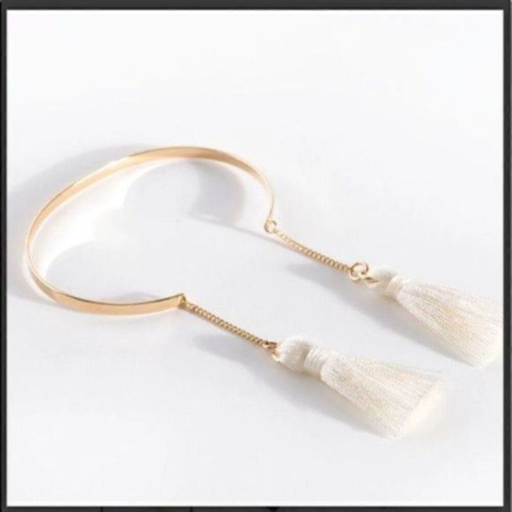 Anthropologie Shiraleah Tallulah Gold and White Tassel Bracelet